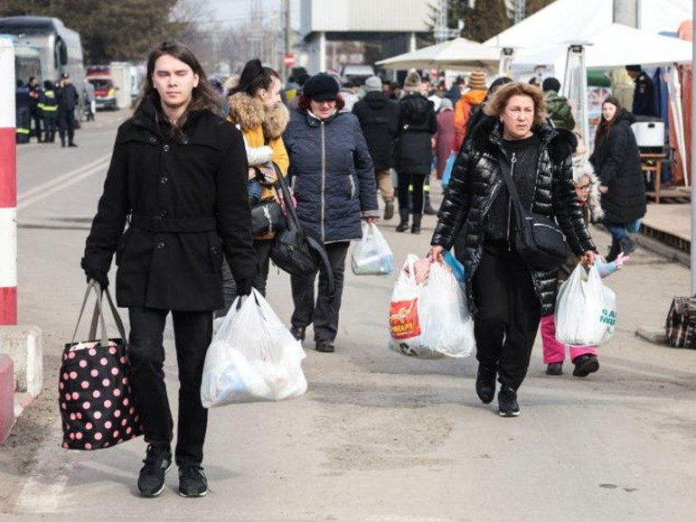 Romania: rapporto del governo sui rifugiati dall’Ucraina. 2,45 milioni assistiti, più di mezzo miliardo di euro di spese