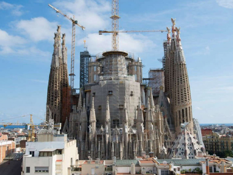 Sagrada Familia: card. Sistach, “la costruzione deve finire entro il 2026”
