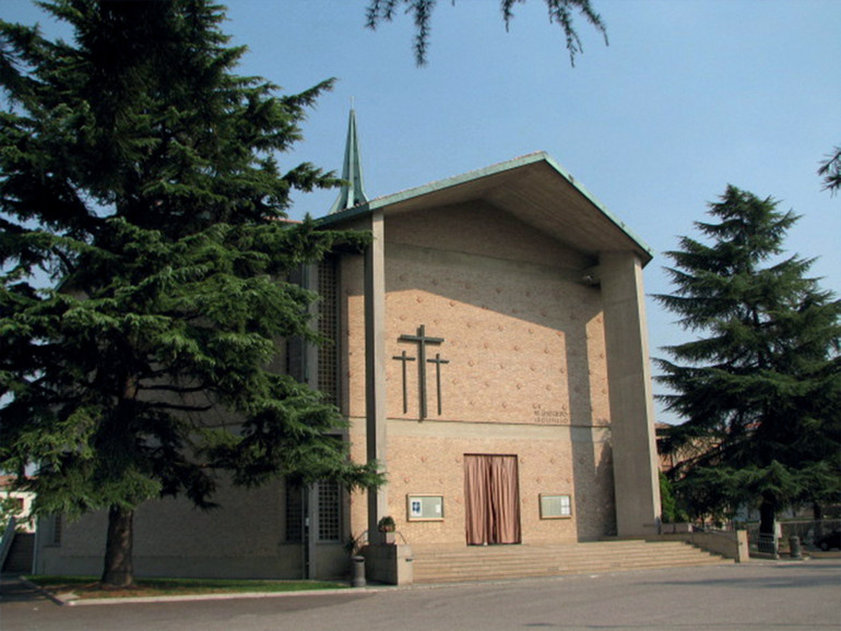 Santissimo Crocifisso. In sagra scacchi, teatro e leggende Santissimo Crocifisso. In sagra scacchi, teatro e leggende