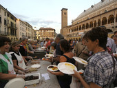 Sempre più italiani in povertà