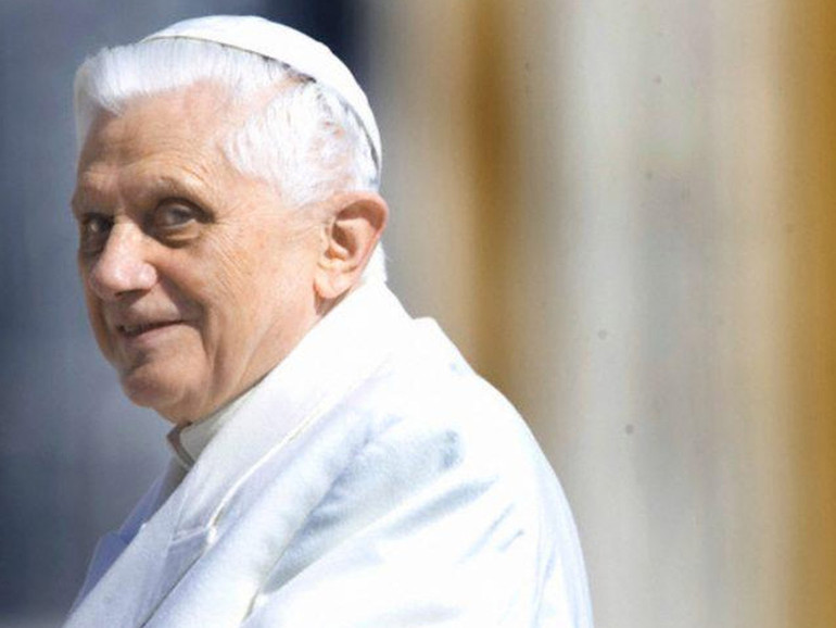 Si è spento papa Benedetto XVI: aveva 95 anni Si è spento papa Benedetto XVI: aveva 95 anni