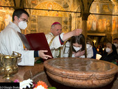 Signore, eccomi! Nella Veglia pasquale più di cinquanta catecumeni eletti ricevono i sacramenti dell'Iniziazione Cristiana