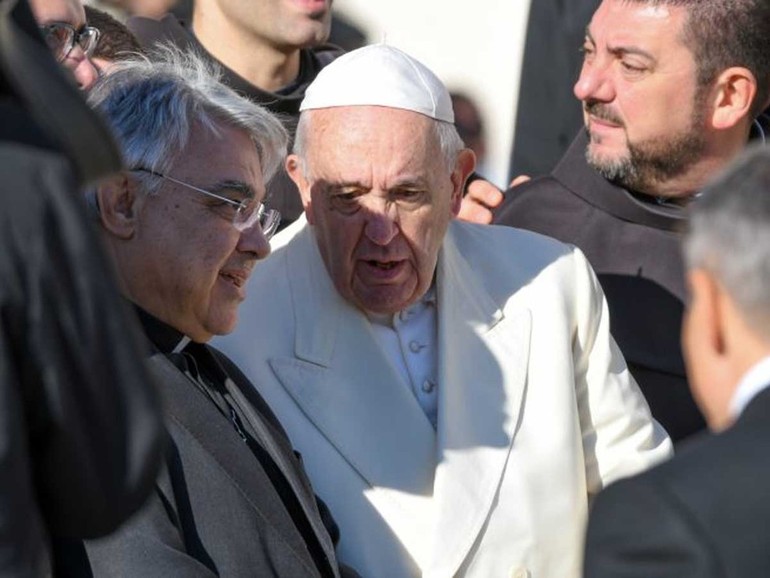 Sinodo nazionale: card. Semeraro, “il Papa ci chiede una sinodalità che è stile, dialogo e ascolto”
