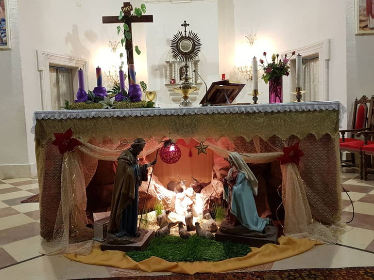 Siria: il canto di Natale dei cristiani di Knayeh chiusi nella gabbia jihadista di Hayat Tahrir al-Sham