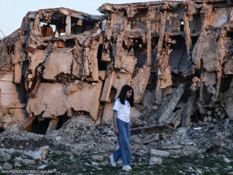 Siria: Unicef, “più del 75% dei 10,5 milioni di bambini sono nati in guerra. Garantire ampio accesso umanitario” Siria: Unicef, “più del 75% dei 10,5 milioni di bambini sono nati in guerra. Garantire ampio accesso umanitario”