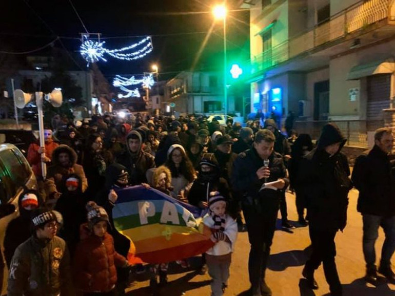 Terre di Pace. Marcia della Pace domenica 29 gennaio 2023 dalle ore 14.15 presso la Chiesa di Fellette – PalaDue di Bassano del Grappa (Vi) Terre di Pace. Marcia della Pace domenica 29 gennaio 2023 dalle ore 14.15 presso la Chiesa di Fellette – PalaDue di Bassano del Grappa (Vi)