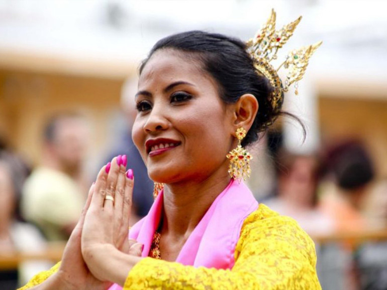 Thailandia, Natale nel Paese buddista. Senza presepe ma con la stella luminosa