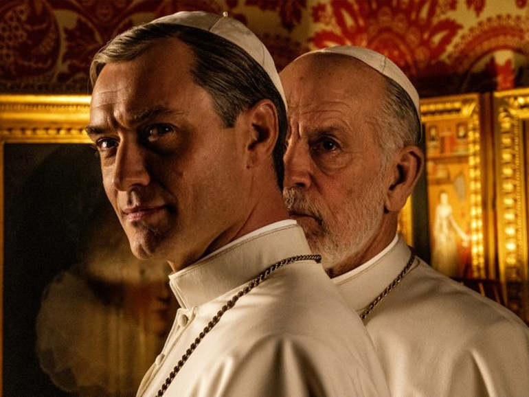 “The New Pope” di Paolo Sorrentino: estetizzante, grottesca ma con lampi di genio