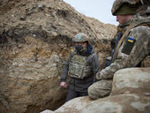 Truppe russe nel Donbass. L’Unione Europea: “Pronti ad adottare rapidamente sanzioni politiche ed economiche più ampie”