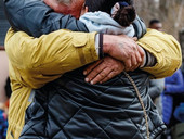 Ucraina, oltre 100 mila i rifugiati in Italia. Ritardi e incongruenze nell’accoglienza