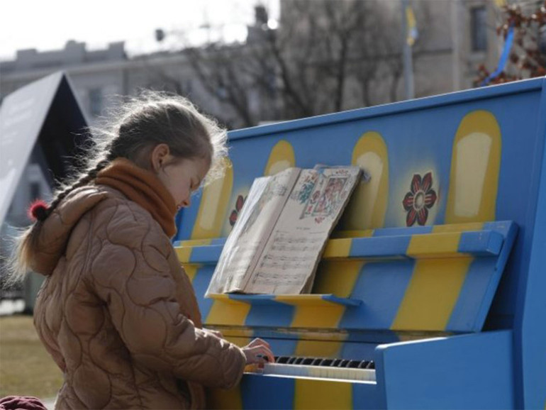 Ucraina: Scaglione, “non si intravvedono soluzioni o varchi per una fine delle ostilità”. “Difficile un incontro Zelensky-Putin a breve”
