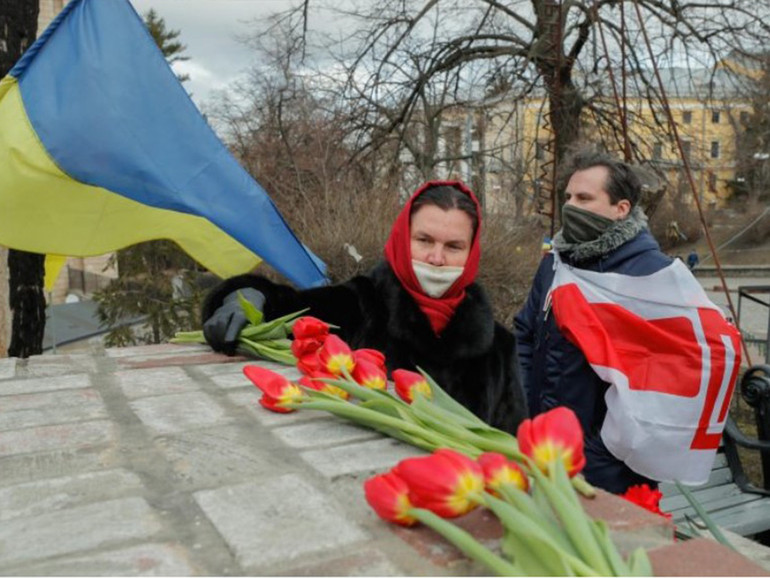 Ucraina. Mons. Mokrzycki (Leopoli): “Sarebbe bello avere di Papa Francesco nella terra del Donbas”