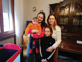 Ucraina. Santo Stefano Re d’Ungheria. Alessandra abbraccia sua figlia e le nipotine