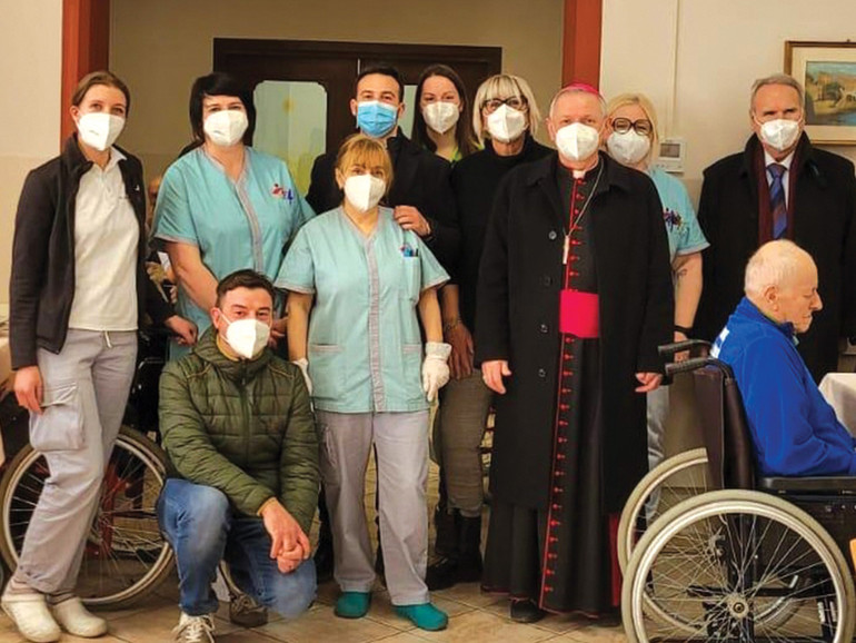 Uneba Veneto. Ad Alano, mai da sole. A  Casa  Sant’Antonio  abate  da  fine  gennaio  prestano  servizio  tre  infermiere  ucraine.