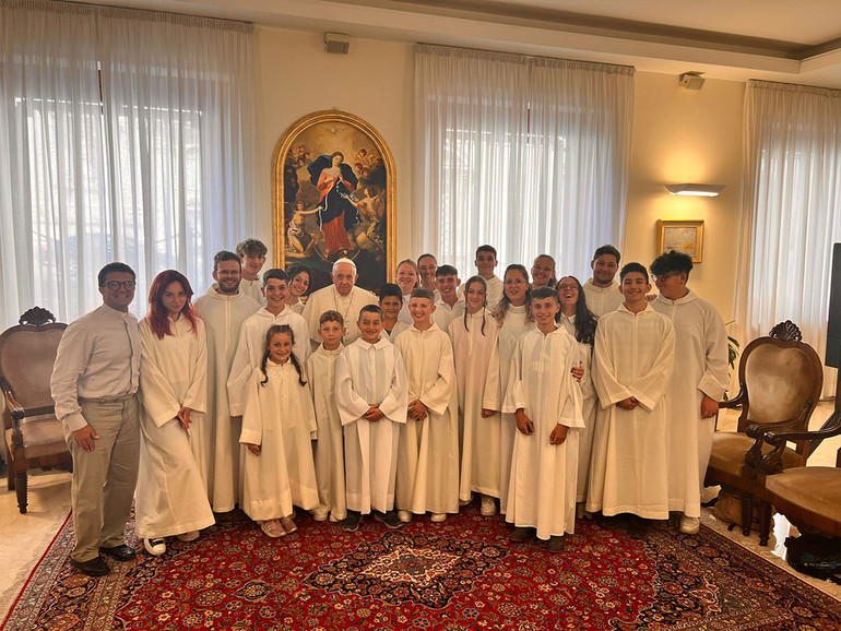 Unità pastorale di Codevigo: l'incontro dei chierichetti con papa Francesco