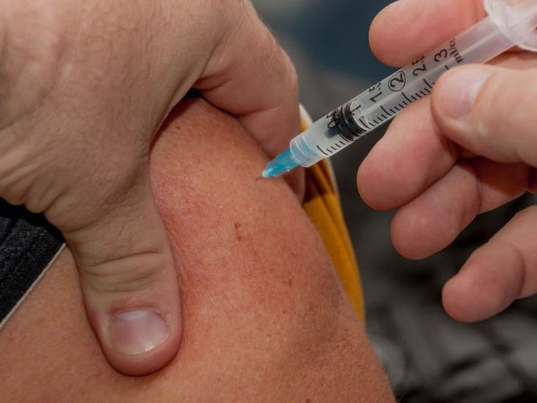 Vaccini, Cittadinanzattiva: “Notizie e regioni in ordine sparso rischiano di minare la campagna”