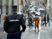 Vaticano: arrestato un uomo che ha forzato i varchi di controllo con la sua auto