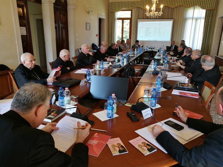 Vescovi Nordest. Rinnovate le cariche sociali: il Patriarca di Venezia Francesco Moraglia confermato alla Presidenza
