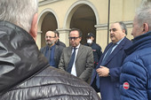 Vo Euganeo. Il prefetto Franceschelli e il questore Fassari incontrano le forze di polizia dislocato nei check point 