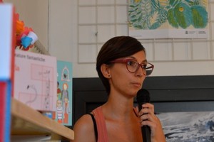 Lei e Marta Bracciale, nonostante la crisi del settore e la diffidenza di alcuni, hanno aperto quella che è l'unica libreria nell'Arcella