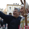 Selfie con don Gaetano Borgo, direttore del Centro missionario diocesano