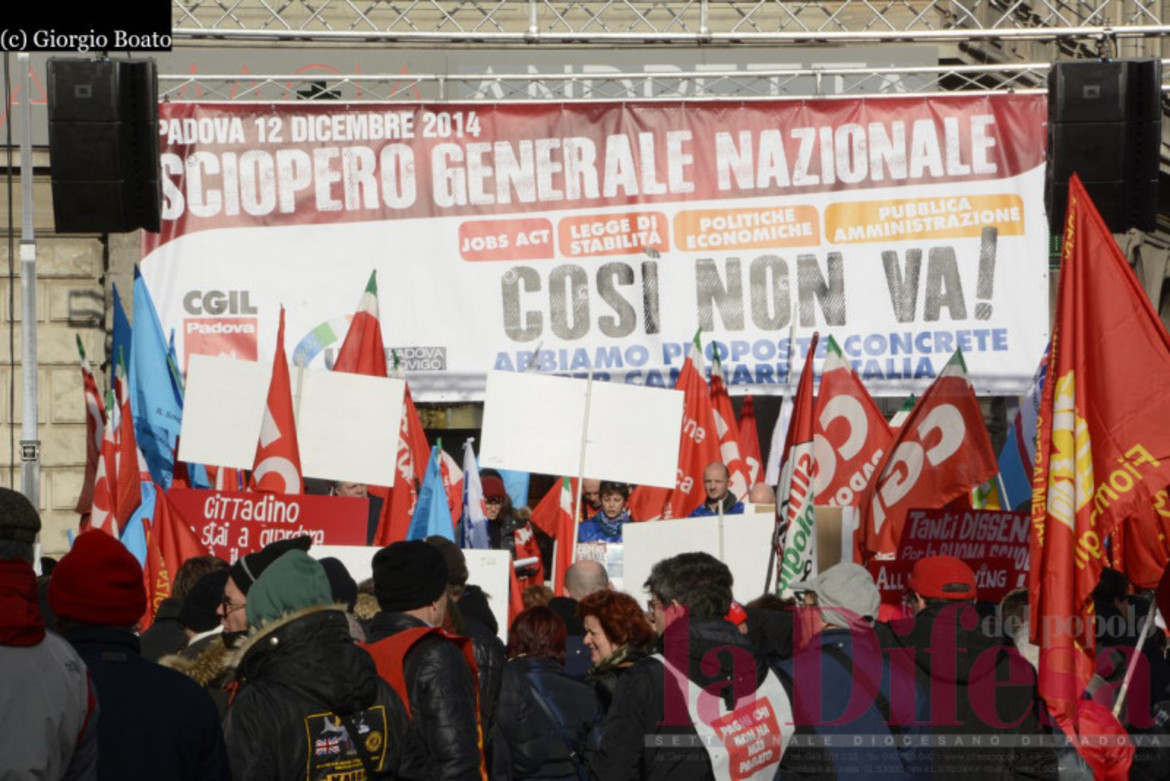 Lo sciopero generale / Foto / Media / La Difesa del popolo La Difesa