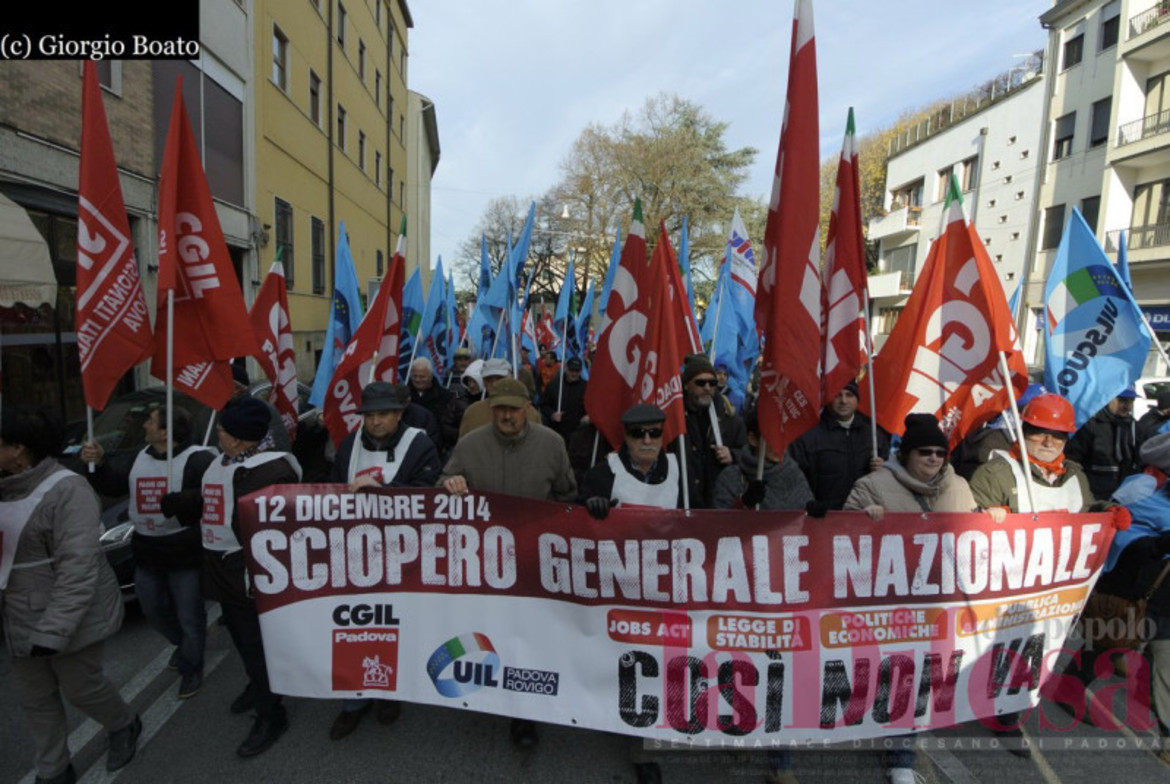 Lo sciopero generale / Foto / Media / La Difesa del popolo La Difesa
