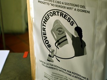 Overthefortress è una campagna che ha coinvolto 300 italiani, tra cui padovani, per dare un aiuto ai migranti di Idomeni
