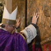 Il vescovo Claudio ha quindi aperta la quinta porta della misericordia nella diocesi di Padova
