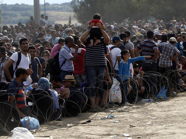 Lo scaricabarile dei paesi balcanici che intralcia l’esodo dei migranti