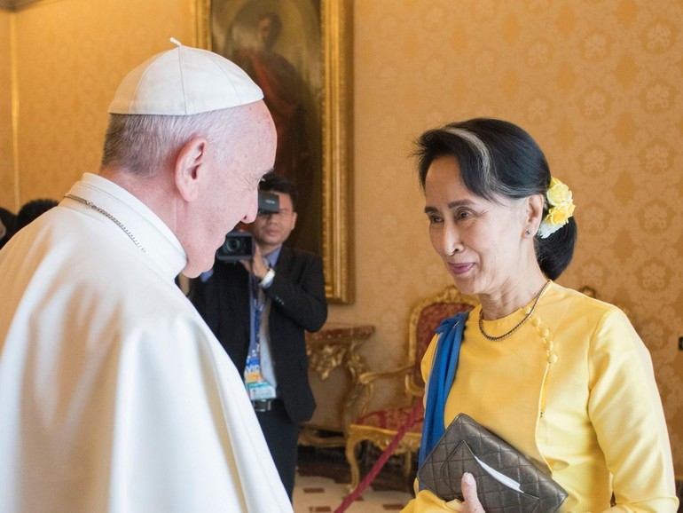 Il Papa in Myanmar, un viaggio tra geopolitica e dialogo interreligioso Il Papa in Myanmar, un viaggio tra geopolitica e dialogo interreligioso