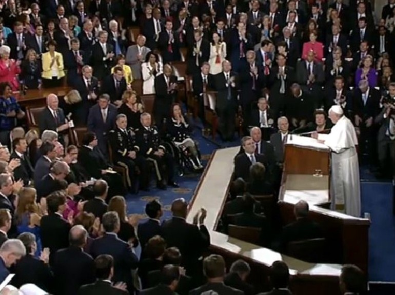 Papa Francesco scuote l’America: tornate a essere la patria della libertà