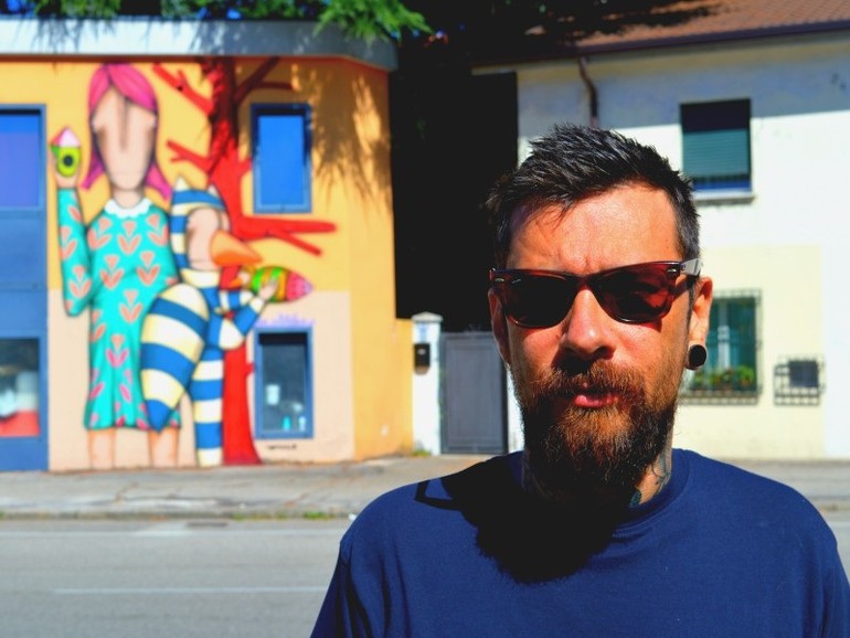 Fiabe, becchi e tanto colore: Tony Gallo porta la street art nell'Arcella