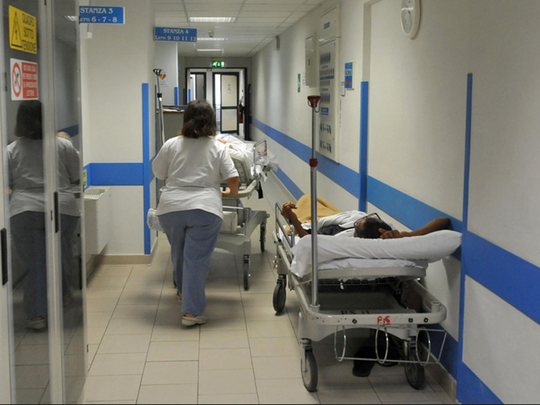"L'ospedale non è un posto per persone con disabilità". Impreparate due strutture su tre