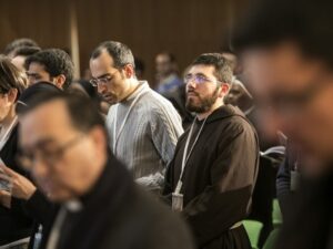 Quattordici tessere fanno grande il mosaico della vita consacrata