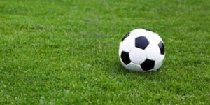 Vietare i social o il pallone?