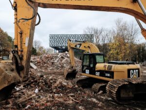 Leggi e normative. La strada: crediti e uso temporaneo