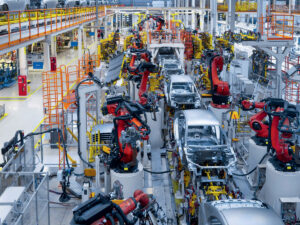 Pesa l’incertezza. Scarseggiano i microchip e in Veneto sale l’usato