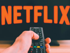 Il prezzo dell’intrattenimento. Video on demand: svago “distratto”