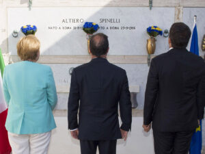 L’Europa del tricolore. Sui passi dei fondatori, a partire da Ventotene