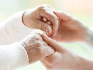 Farmaci oncologici: superare la “death valley” con l’AI. Accanto all’IA emerge un’altra esigenza decisiva: la costruzione di reti di collaborazione ampie