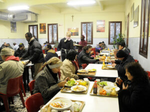 Alle Cucine economiche popolari donati 5.700 pasti: una rete di imprese sceglie la solidarietà