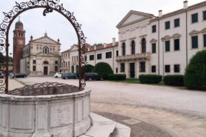 Dal Municipio al Campanile. Bagnoli di Sopra
