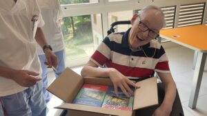 «Il juke-box dei miei ricordi»: la vita di Lorenzo Pedron in 33 canzoni e un libro di memoria e musica