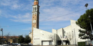 Dal Municipio al Campanile. Camponogara