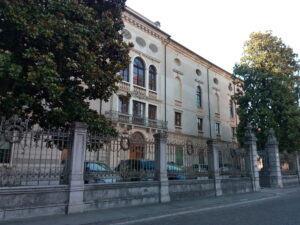 Il Seminario di Padova non chiude, ma… prende la forma dell’«insieme»