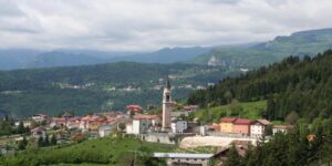 Dal Municipio al Campanile. Rotzo