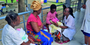 Mozambico. La dottoressa che sfida l’Aids tra le madri e i neonati di Beira