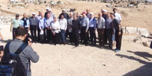 Mons. Delpini: “Verso la Terra Santa un impegno di solidarietà”