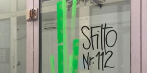 Black friday e serrande che si abbassano. Il sistema ci “impone” di spendere. Rispondiamo con sobrietà